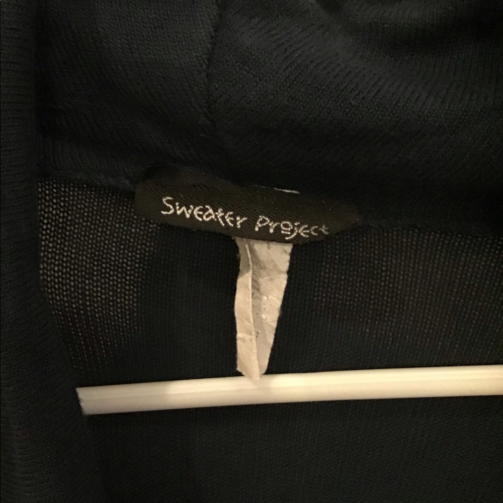 Sweater M - Picture 2 of 3